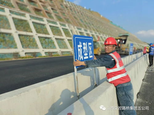 中秋國慶丨在向往的遠(yuǎn)方用堅(jiān)守慶 團(tuán)圓