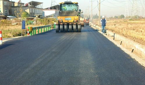 筑路通衢惠民生——潘集區(qū)以路橋附屬工程勞務(wù)分包助力鄉(xiāng)村振興